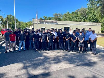 Fire department holds parade for 3-year-old with kidney cancer